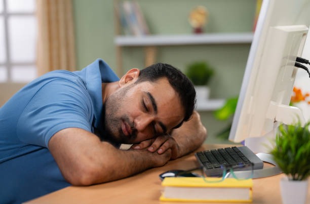 Practical Tips for Falling Asleep Faster Without Medication